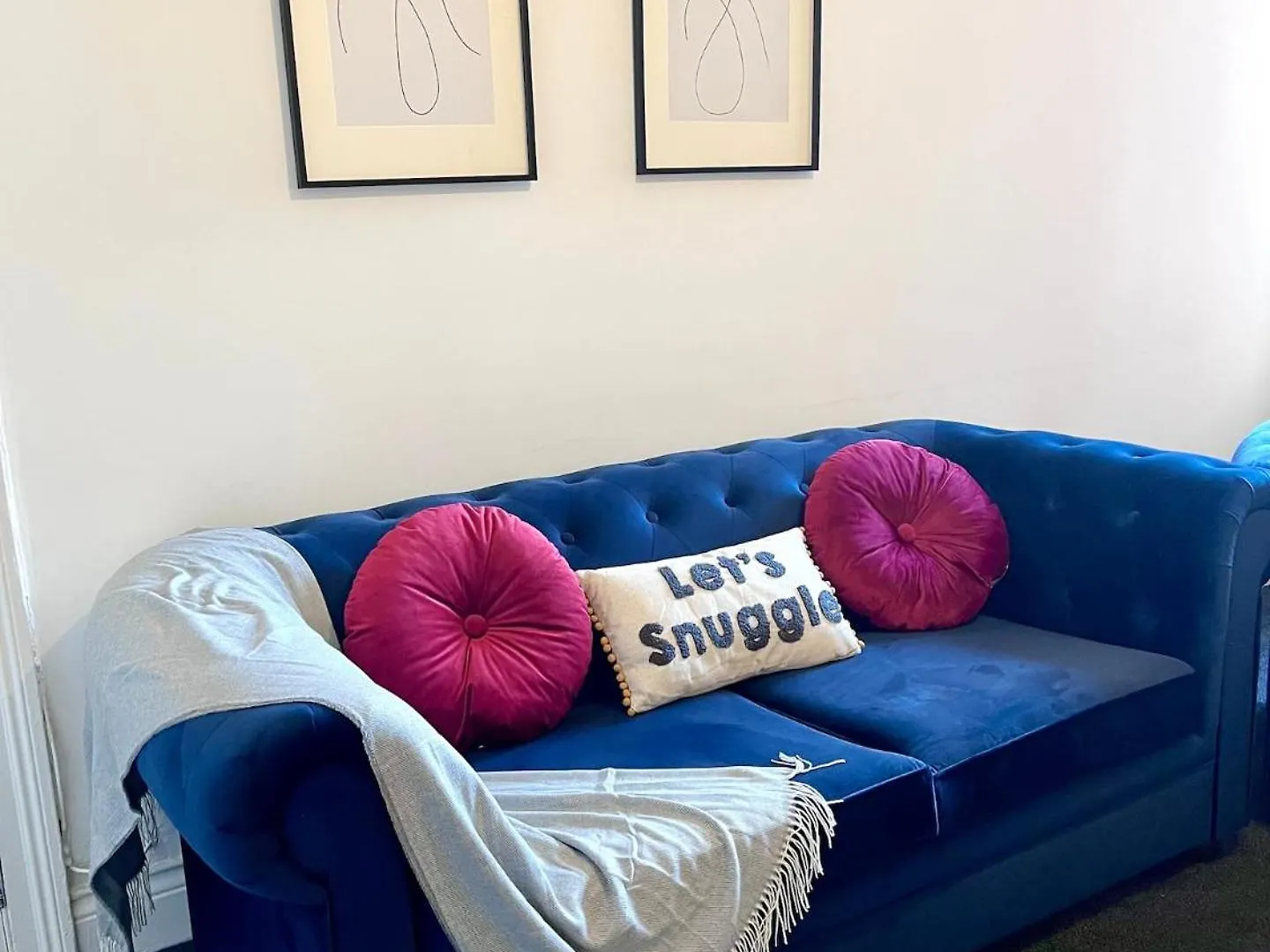 Centrally Located Apartment-Free Parking Newcastle upon Tyne 0*,